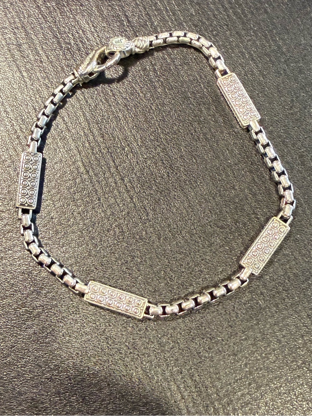 JAI Sterling Silver Texture Station 3.7mm Box Chain Bracelet